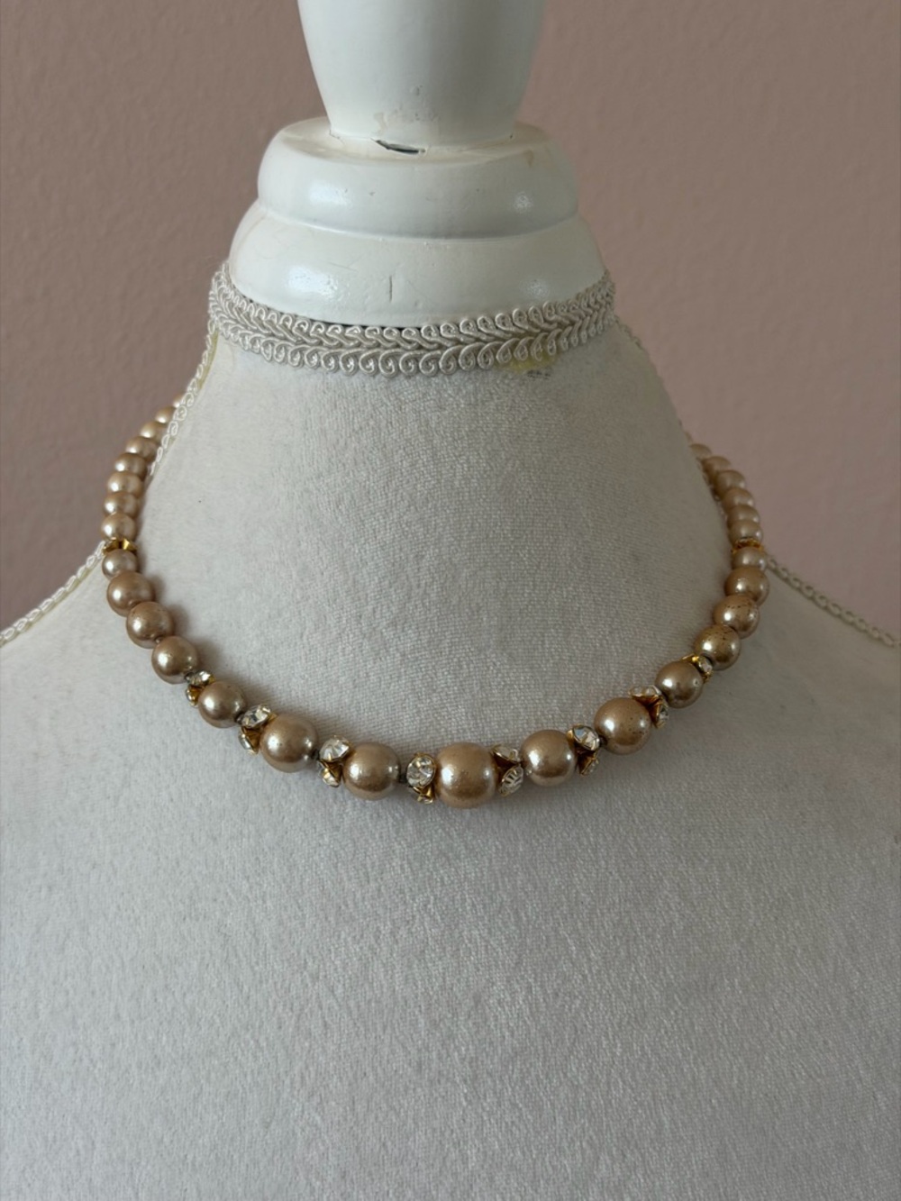 Authentic Oscar de la Renta Vintage Champagne Pearl & Crystal Rondelle Choker